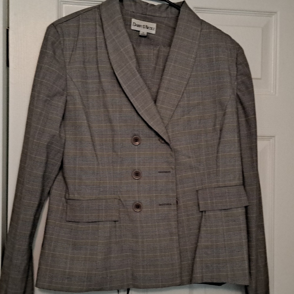 Double breasted summer 2 piece suit